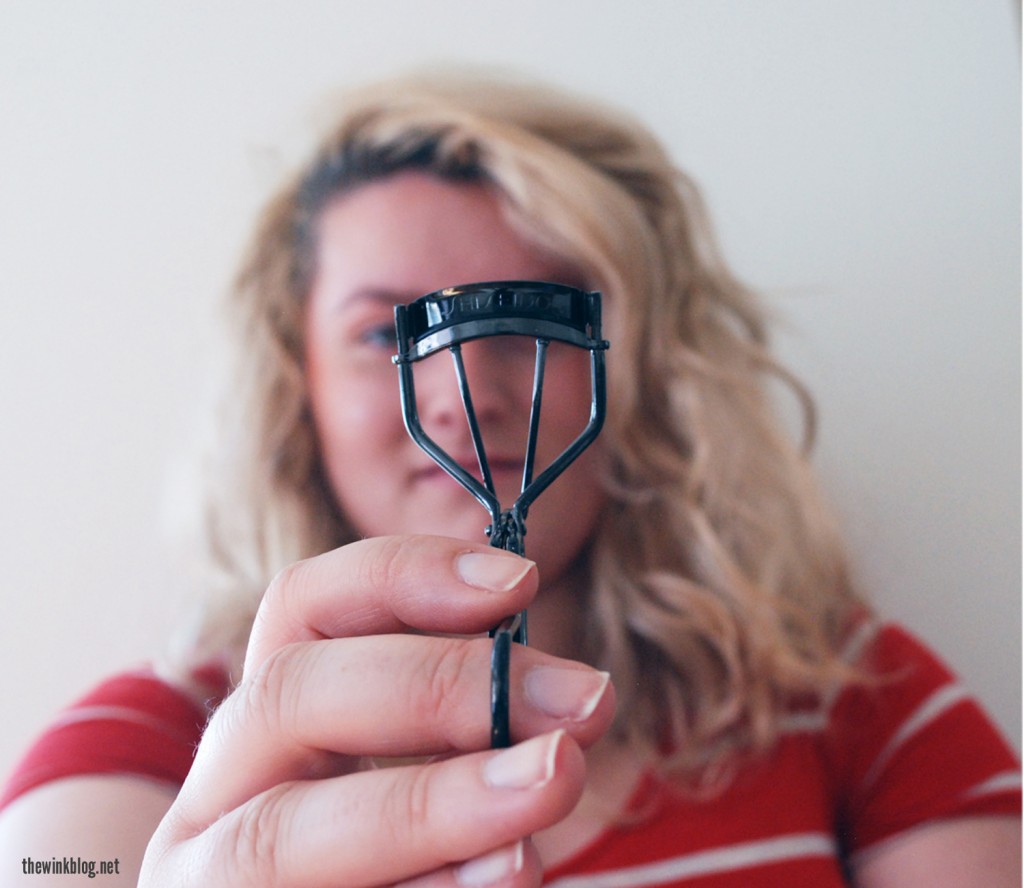 Eyelash Curler Step 5