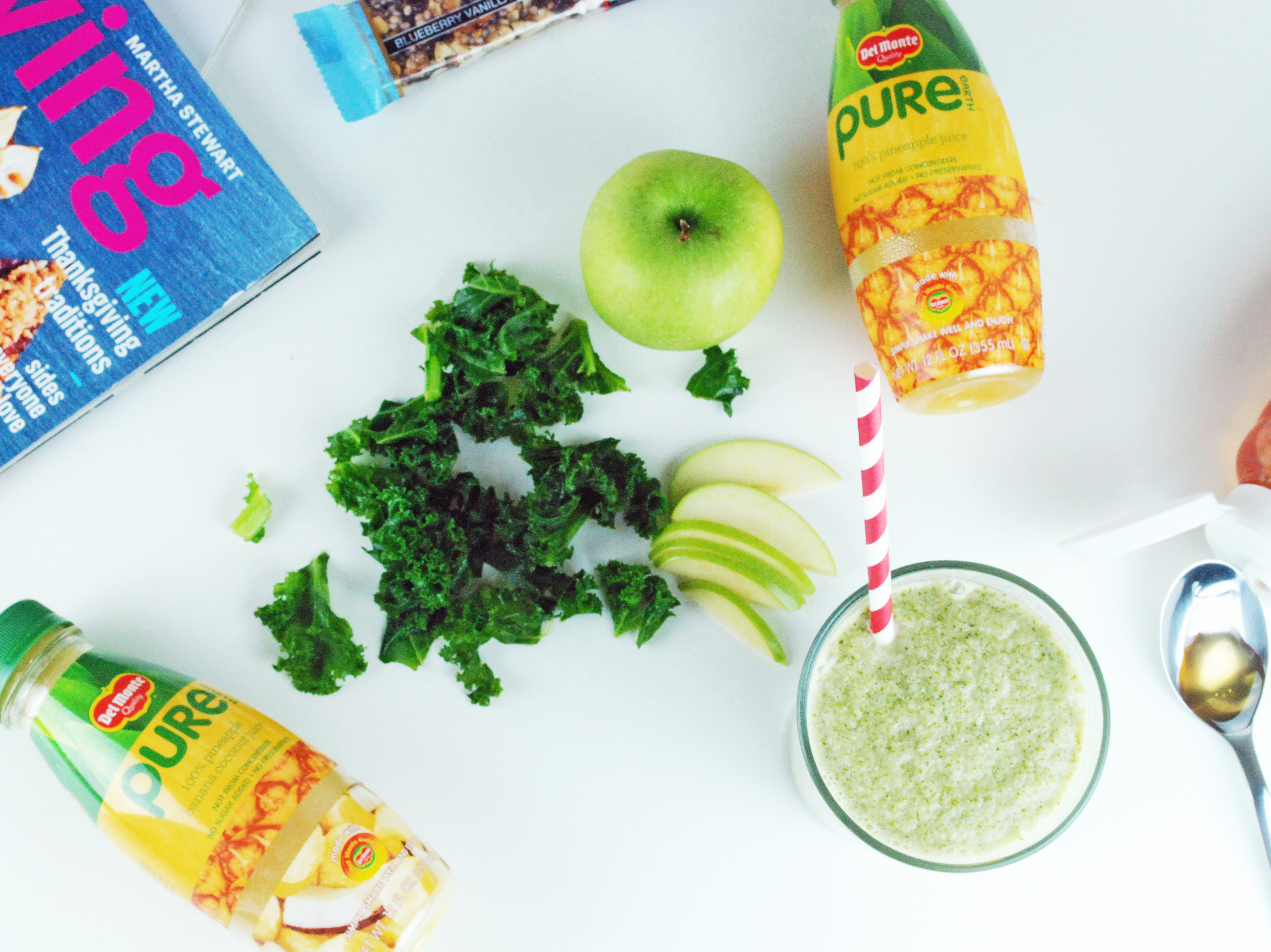 pineapple-coconut-green-smoothie-1